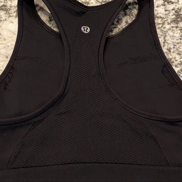 Ebb to Train Bra - Picture 13 of 16